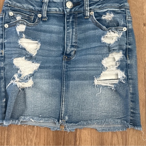 American Eagle Skirt Womens 4 Blue Mini Next Level Stretch X Distressed Preppy - Picture 2 of 7